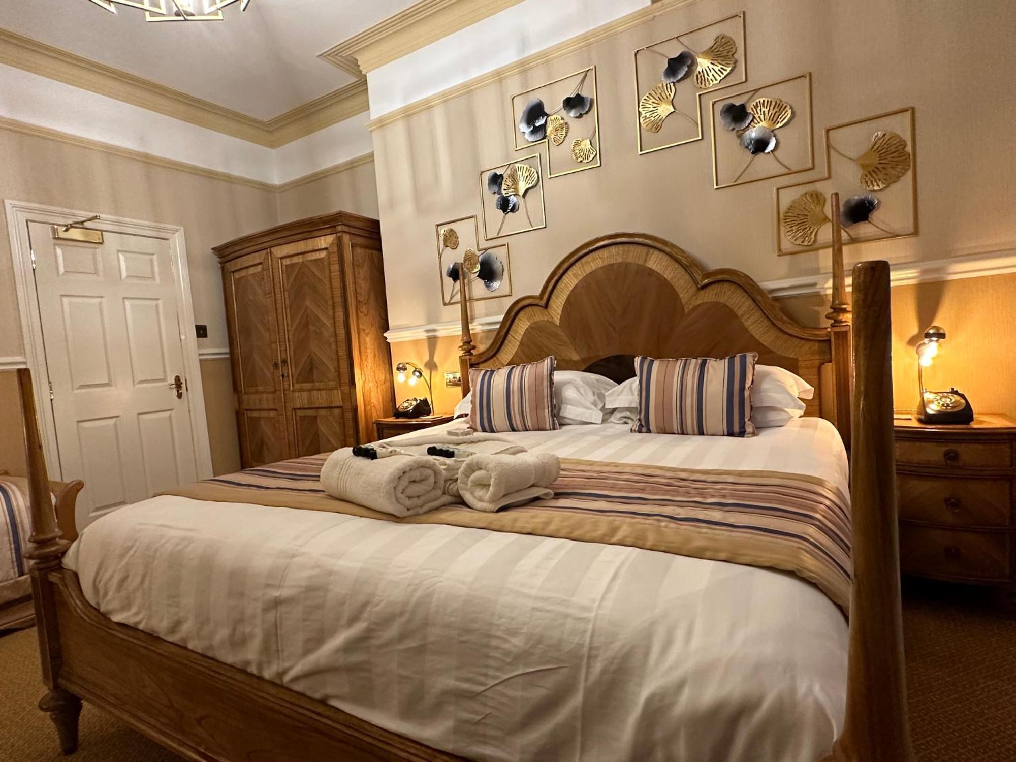 Chester House Guest House Eksteriør bilde The Old Vicarage Hotel