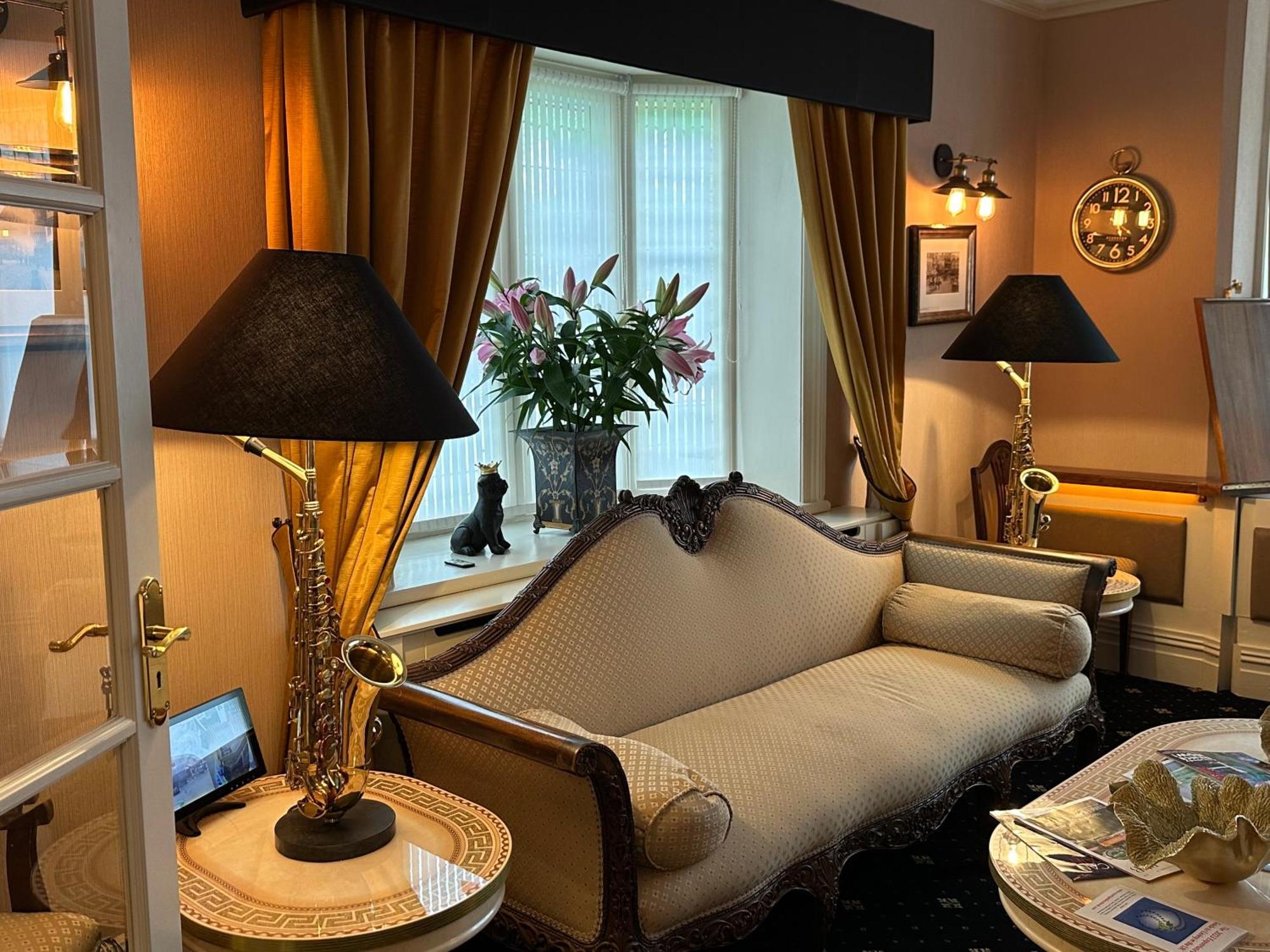 Chester House Guest House Eksteriør bilde The interior of the hotel